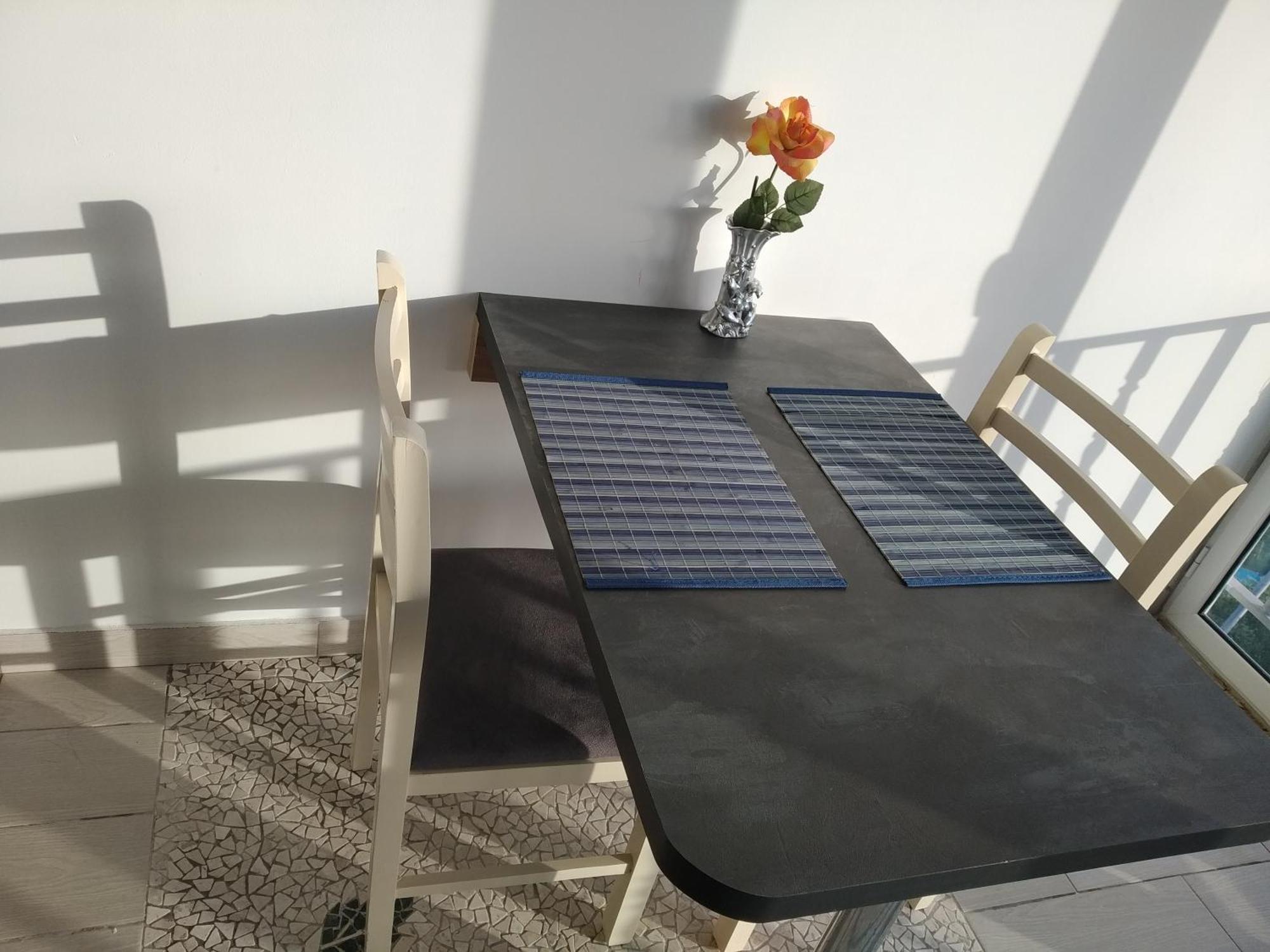 Evoo Apartment *